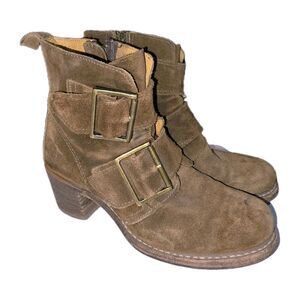 FRYE SABRINA USA Sz 7.5 Double Buckle/Zip Brown Suede Distressed Boho Heel Boots